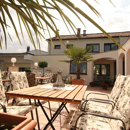 Hotel Bergischer Hof Gmbh Marialinden 3*